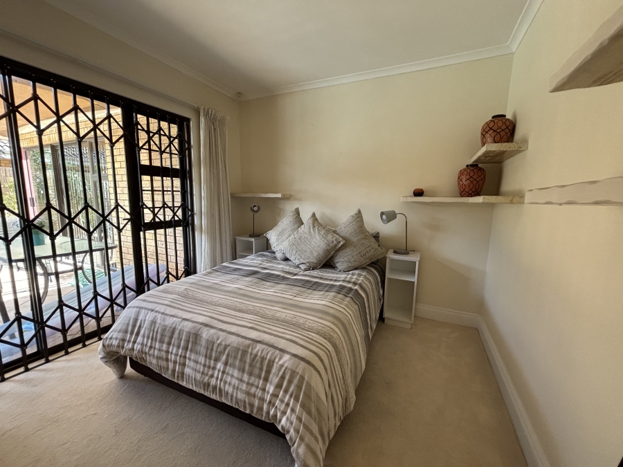 To Let 3 Bedroom Property for Rent in Summerstrand Eastern Cape